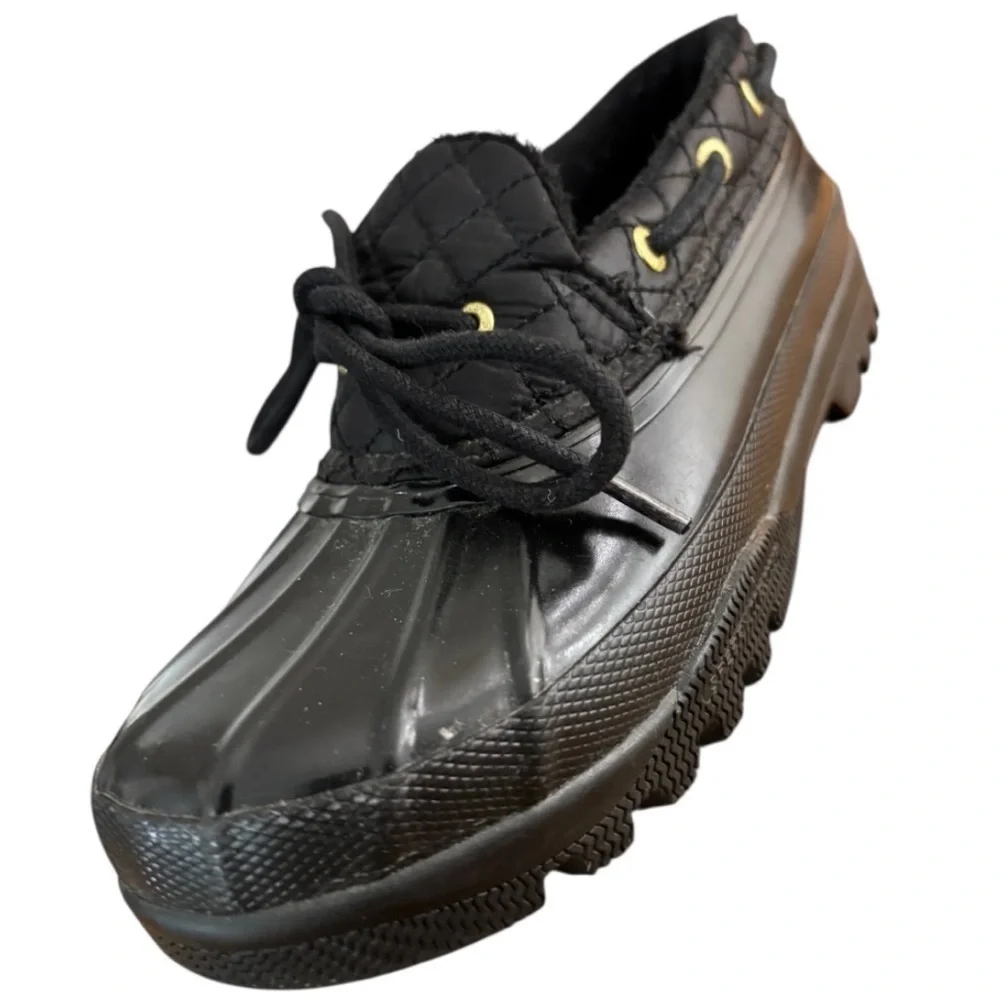 Sperry Women’s Saltwater Quilted Duck Rain Boots with Yellow Accents Size 6.5